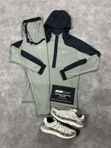 Nike Performance Half Zip Light Khaki Green Tracksuit