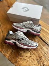 Saucony Omni 9 Burgundy Red