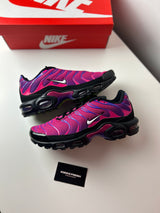 Nike Air Max Plus TN ''Fire Berry''