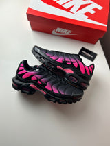 Nike Air Max Plus Tn Black Hyper Pink