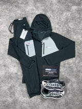 Berghaus Pavey Black Grey Tracksuit