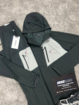 Berghaus Pavey Black Grey Tracksuit