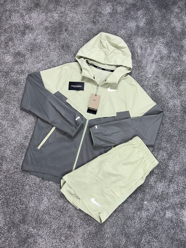 Nike Repel Olive Windrunner Mens Set