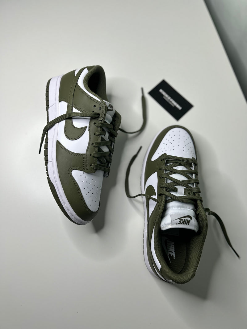 Nike Dunk Low 'Medium Olive'