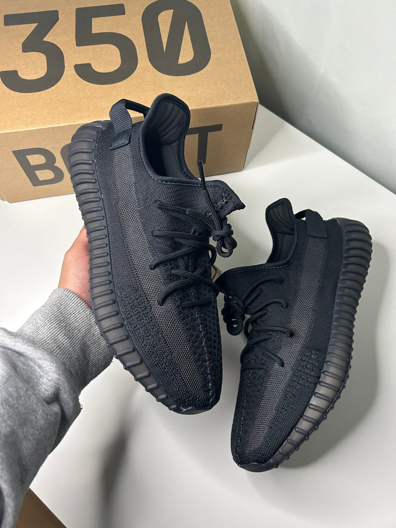 Yeezy Boost 350 Onyx