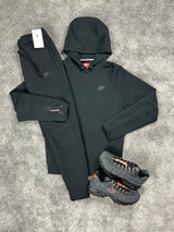 Nike Tech Fleece Hoodie Black Tracksuit