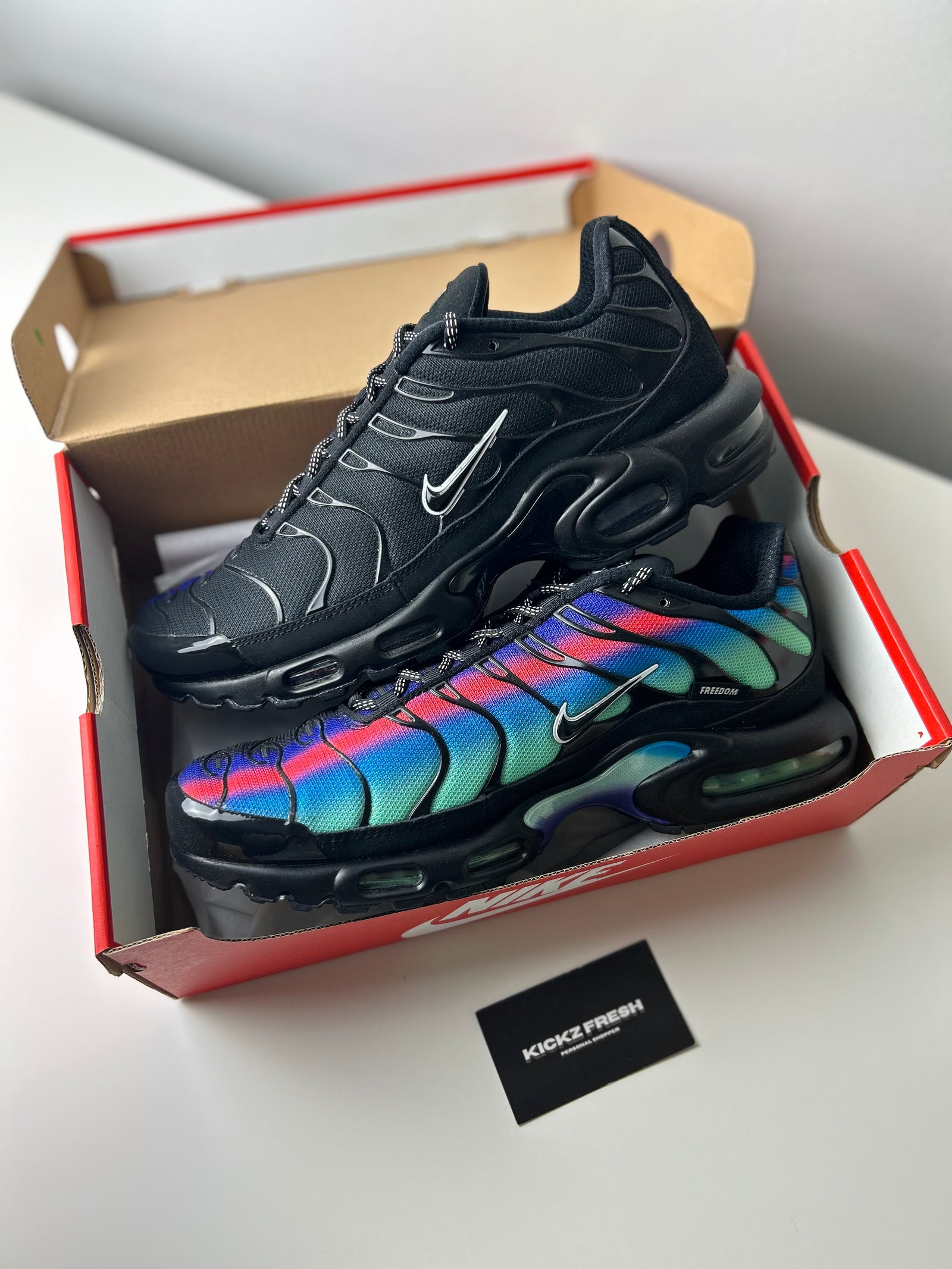 NIKE AIR MAX PLUS TN BERLIN Kickzfresh