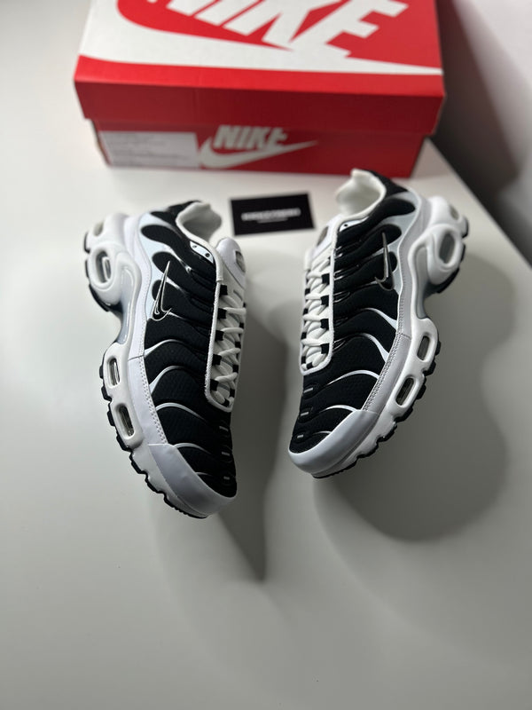 NIKE AIR MAX PLUS TN KILLER WHALE