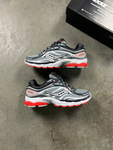 Saucony Omni 9 Cadet Solar Grey Red