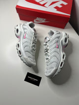 NIKE AIR MAX PLUS TN SUMMIT PINK