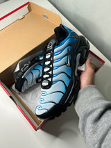 NIKE AIR MAX PLUS TN 'BLACK NEPTUNE BLUE'