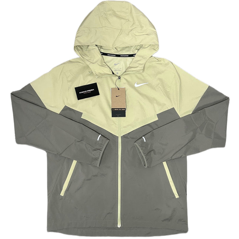 Nike Windrunner jacket “Olive Green”