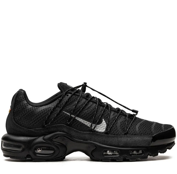 nIKE AIR MAX PLUS UTILITY BLACK